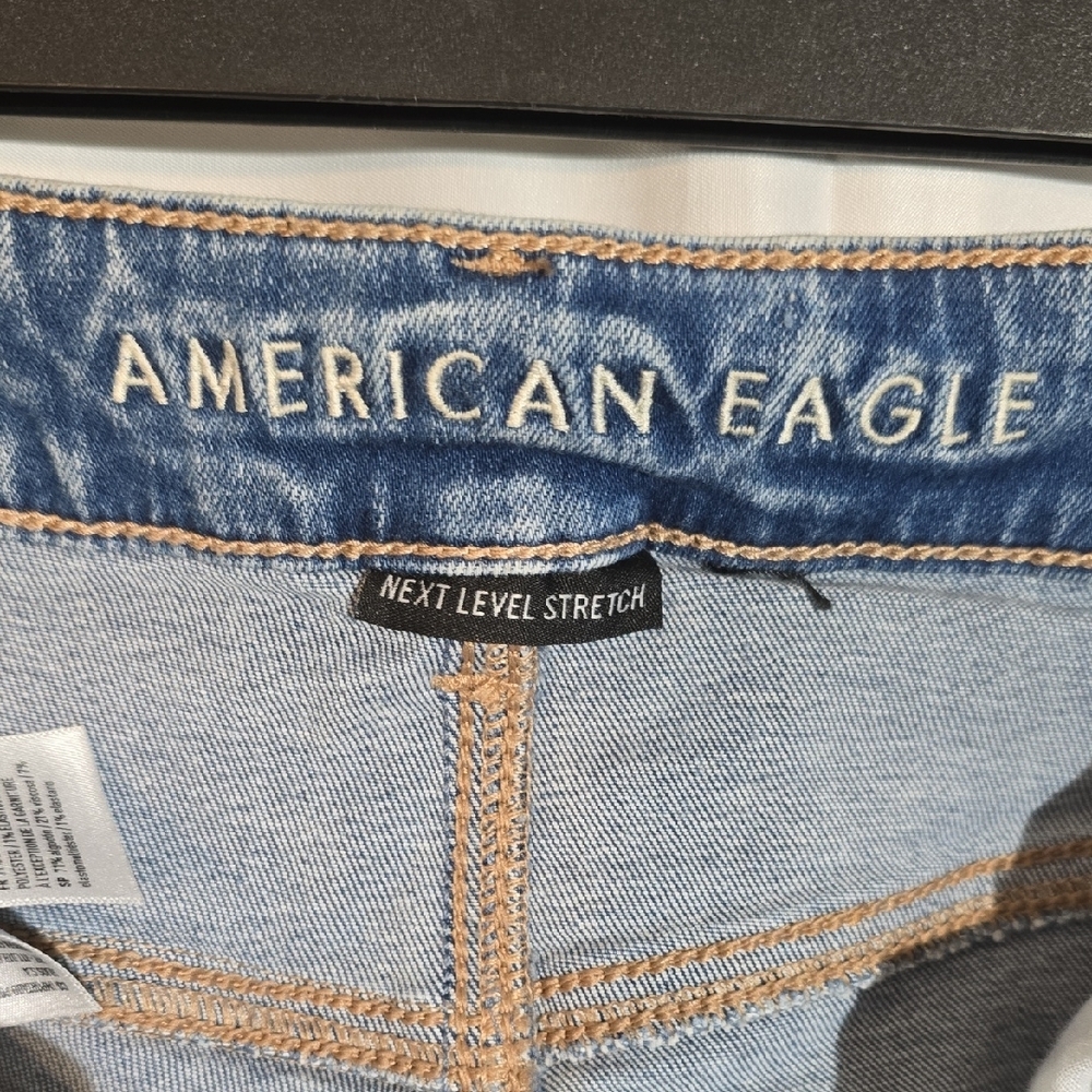 American Eagle Outfitters Blue Distressed Highrise Skinny Jeans - Picture 2 of 4